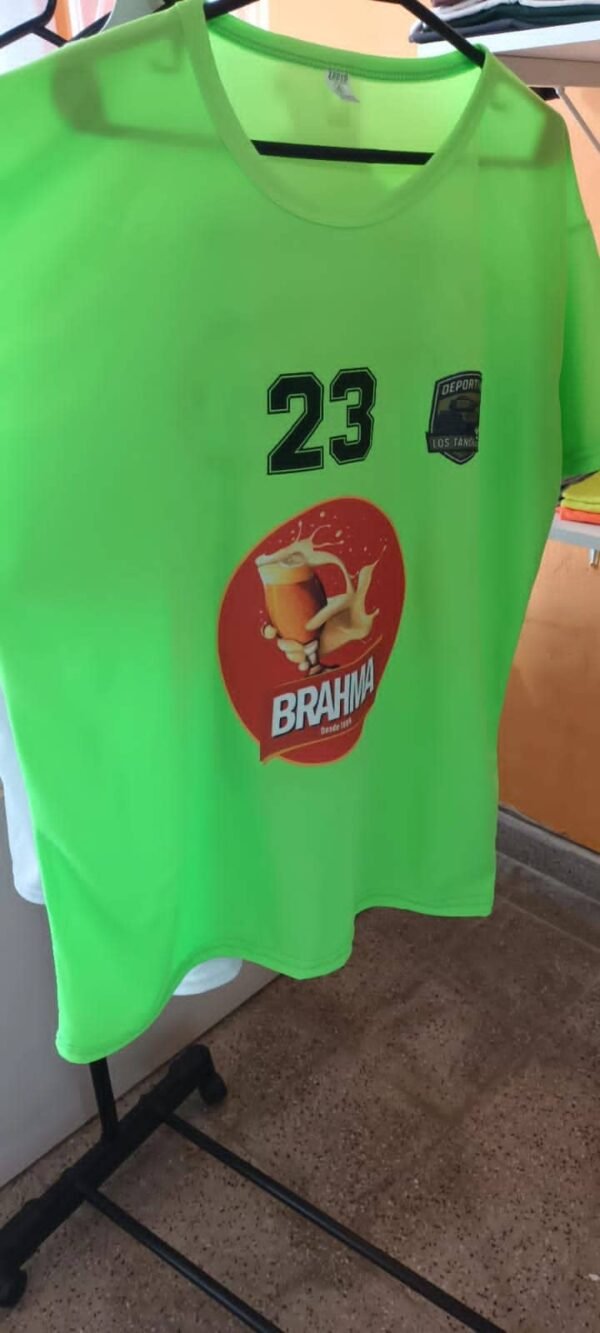 IMG-20250519-WA0002 Remera Deportiva